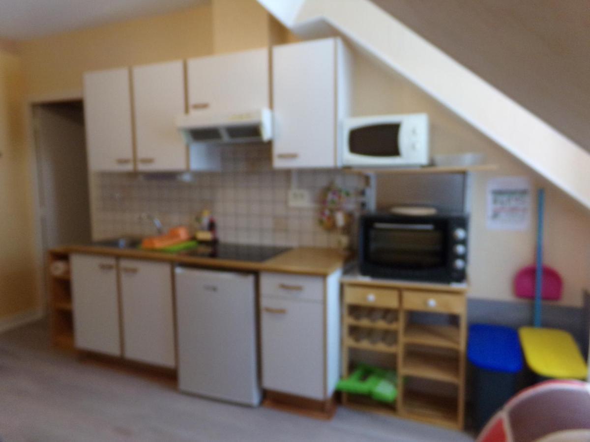 Le Select Apartment Neris-les-Bains Exterior photo